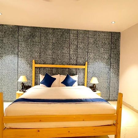 V Hotels And Resorts Chirala Zewnętrze zdjęcie