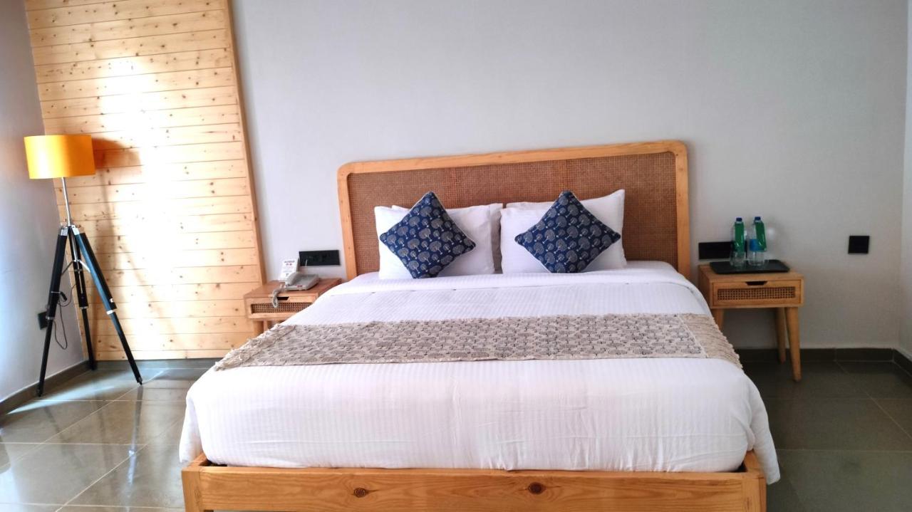 V Hotels And Resorts Chirala Zewnętrze zdjęcie
